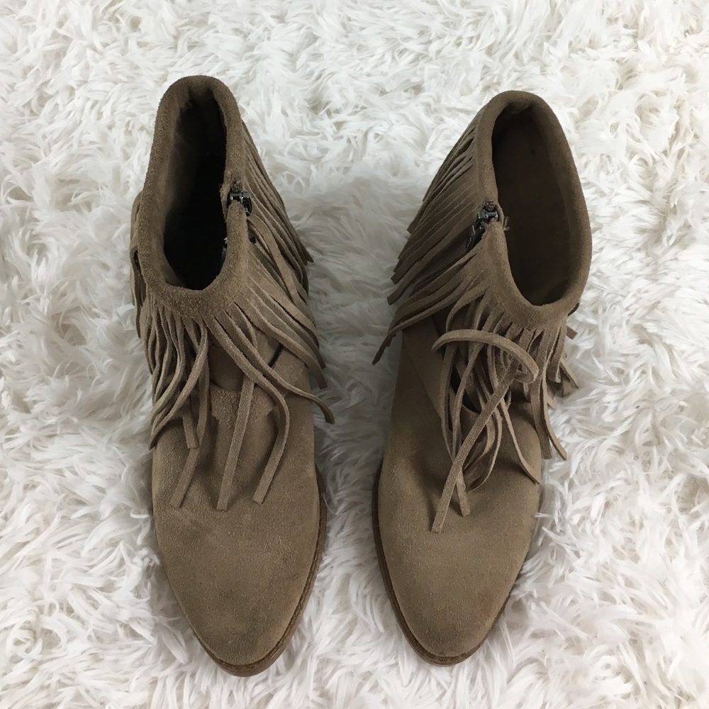 New Bcbgeneration Capricorn Ankle Boot - image 3